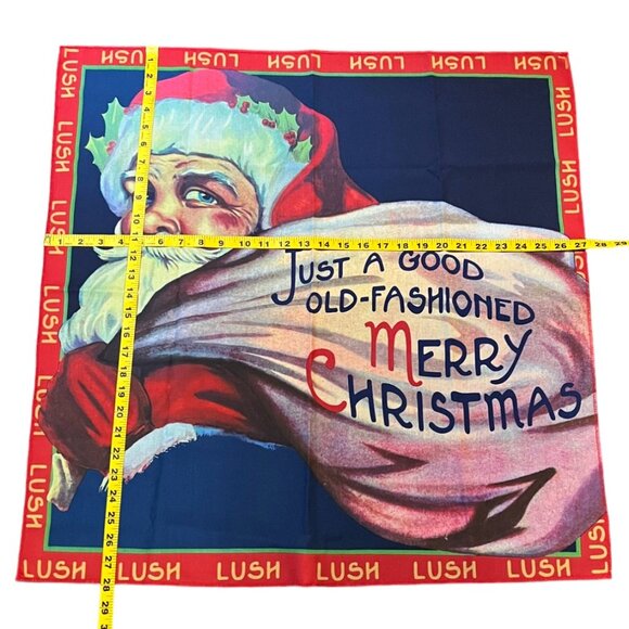 LUSH Ltd Ed "Old-Fashioned Christmas" 100% Recycled Polyester Knot Wrap, 27.5x28 - Picture 2 of 2